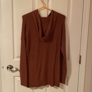 DENVER HAYES Pullover hoodie sweater